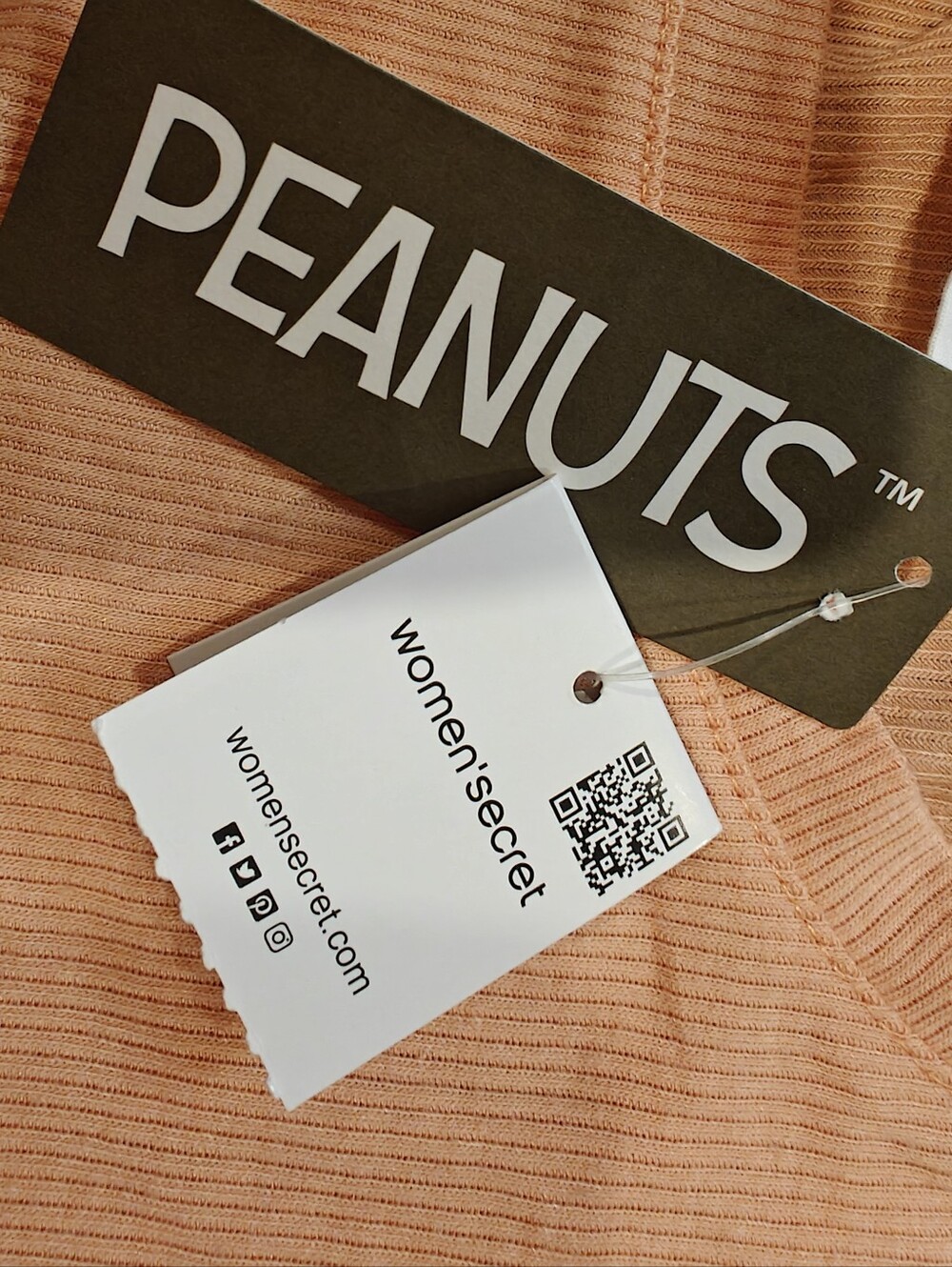 Peanuts Peach Snoopy Graphic Pajama Tank (Top Only) - Picture 5 of 9